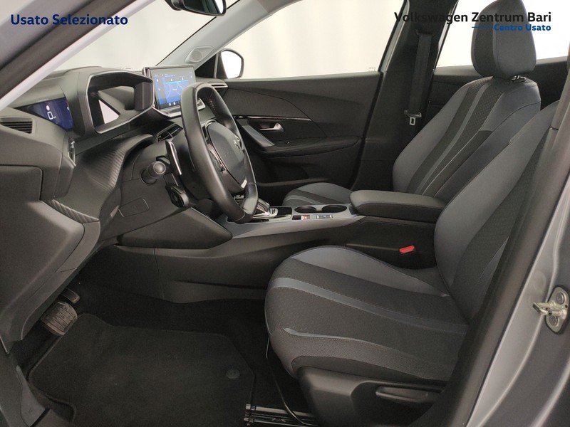 Peugeot 2008 1.5 bluehdi allure s&s 130cv eat8 - 16