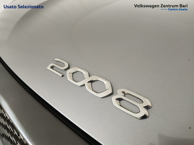Peugeot 2008 1.5 bluehdi allure s&s 130cv eat8 - 26