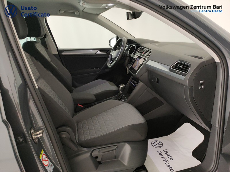 Volkswagen Tiguan 2.0 tdi life 150cv dsg - 24