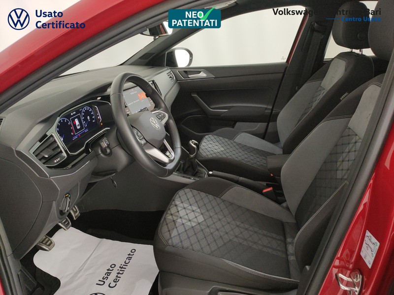 Volkswagen Taigo 1.0 tsi r-line 110cv - 14