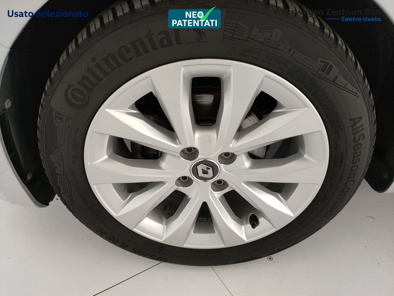 Renault Clio 1.0 tce business 100cv - 17