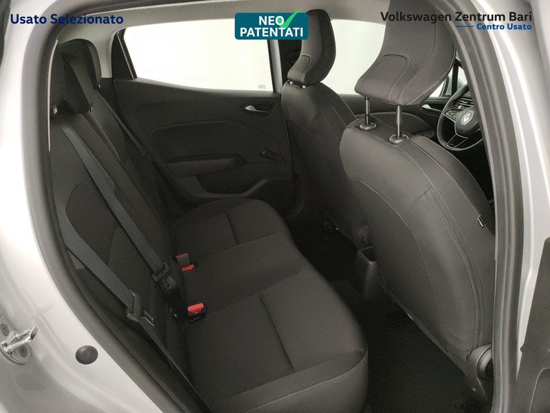 Renault Clio 1.0 tce business 100cv - 22