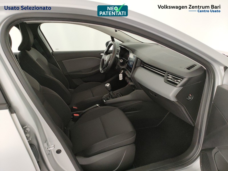 Renault Clio 1.0 tce business 100cv - 23