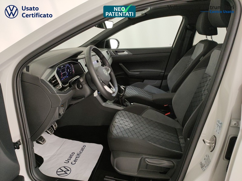 Volkswagen Taigo 1.0 tsi r-line 110cv - 16