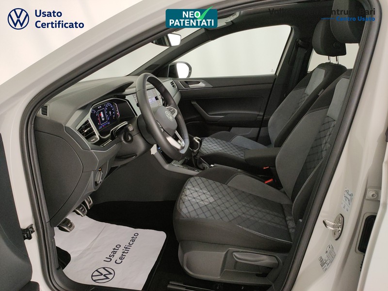 Volkswagen Taigo 1.0 tsi r-line 110cv - 17