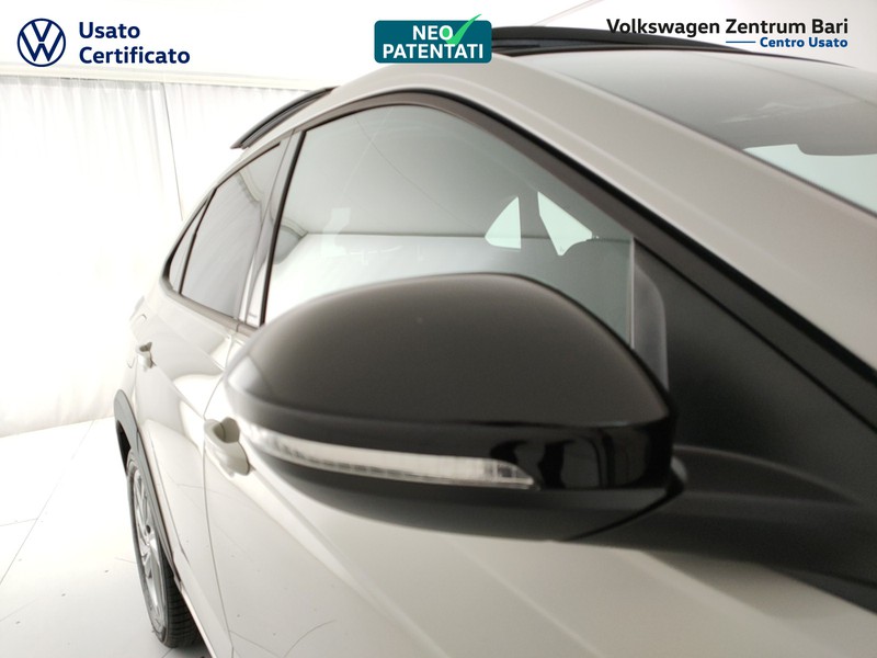 Volkswagen Taigo 1.0 tsi r-line 110cv - 29