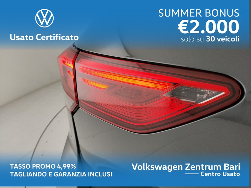 Volkswagen Golf 2.0 tdi life 115cv dsg - 20