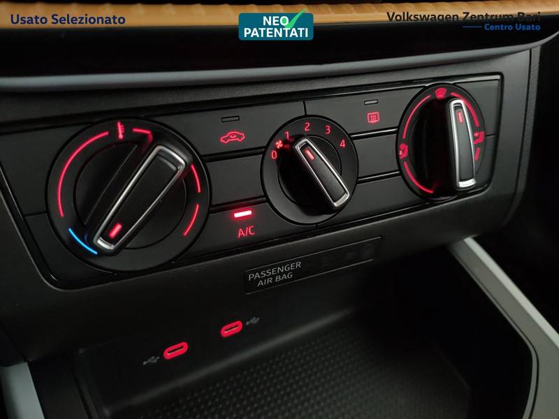 Seat Arona 1.0 ecotsi style 110cv dsg - 12