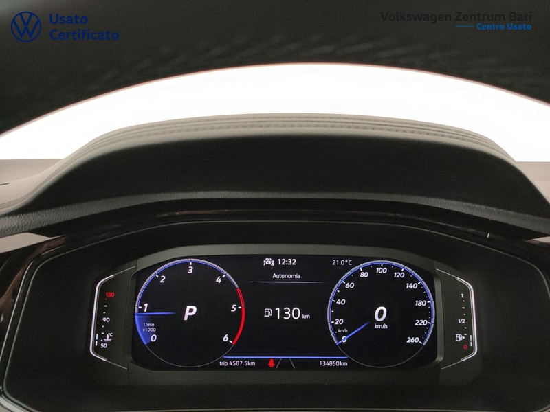 Volkswagen T-Roc 2.0 tdi r-line 150cv dsg - 9