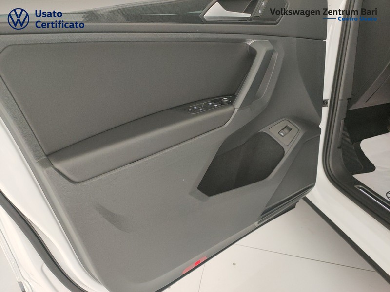 Volkswagen Tiguan 2.0 tdi elegance 150cv dsg - 16