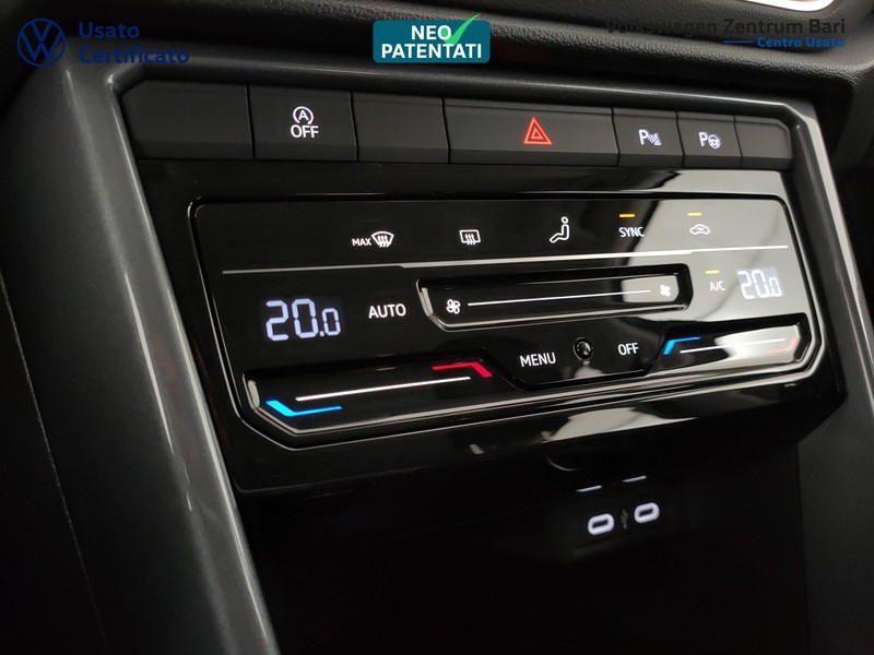 Volkswagen T-Roc 1.0 tsi style 110cv - 11