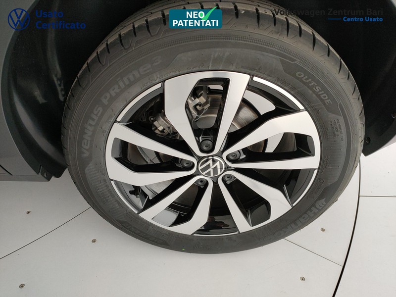 Volkswagen T-Roc 1.0 tsi style 110cv - 17