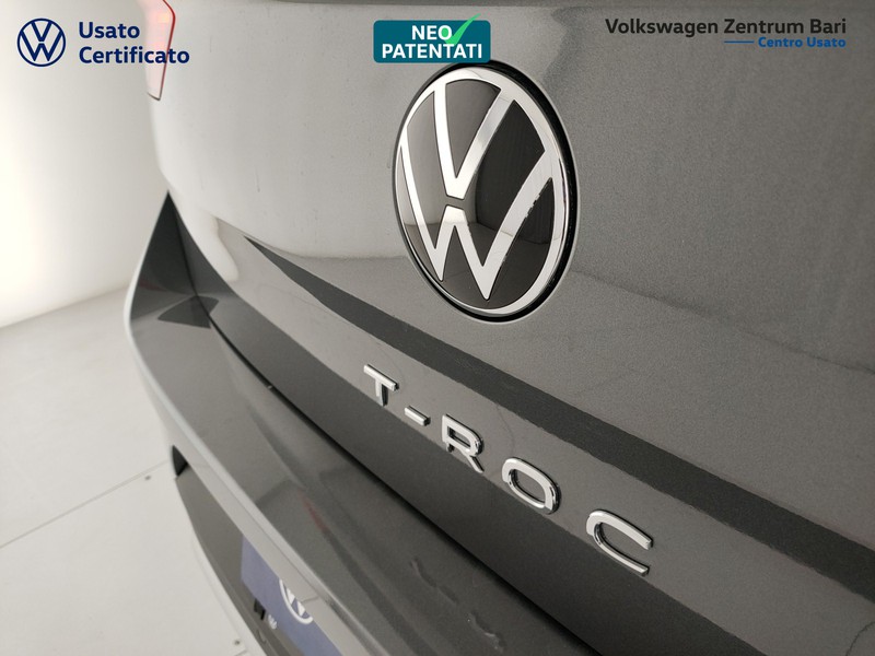 Volkswagen T-Roc 1.0 tsi style 110cv - 21