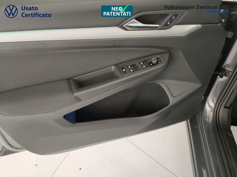 Volkswagen Golf 2.0 tdi life 115cv - 13