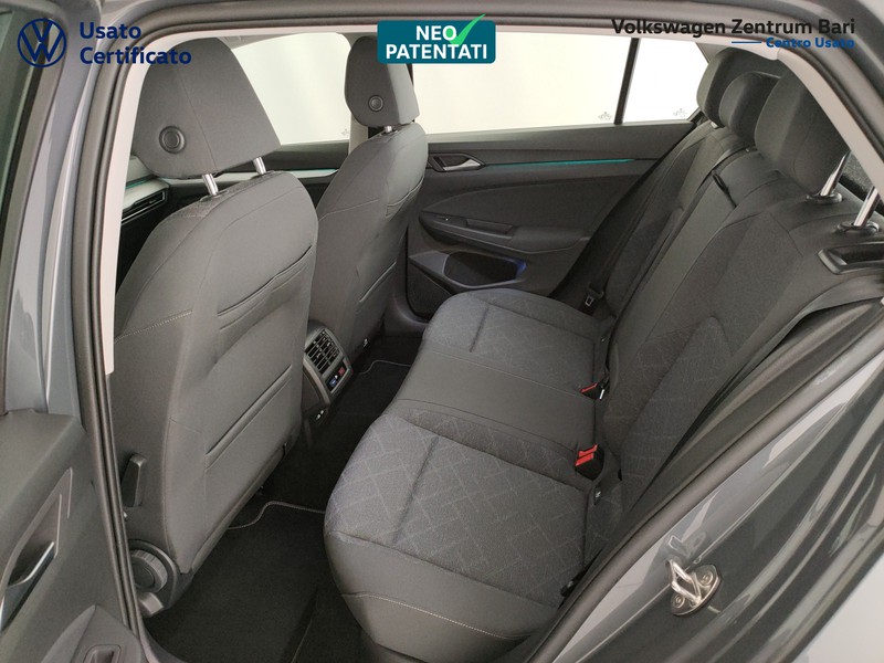 Volkswagen Golf 2.0 tdi life 115cv - 17