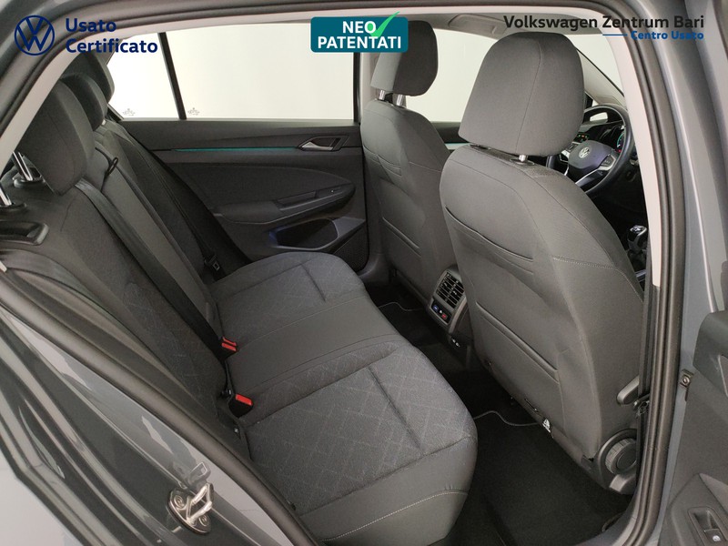 Volkswagen Golf 2.0 tdi life 115cv - 22