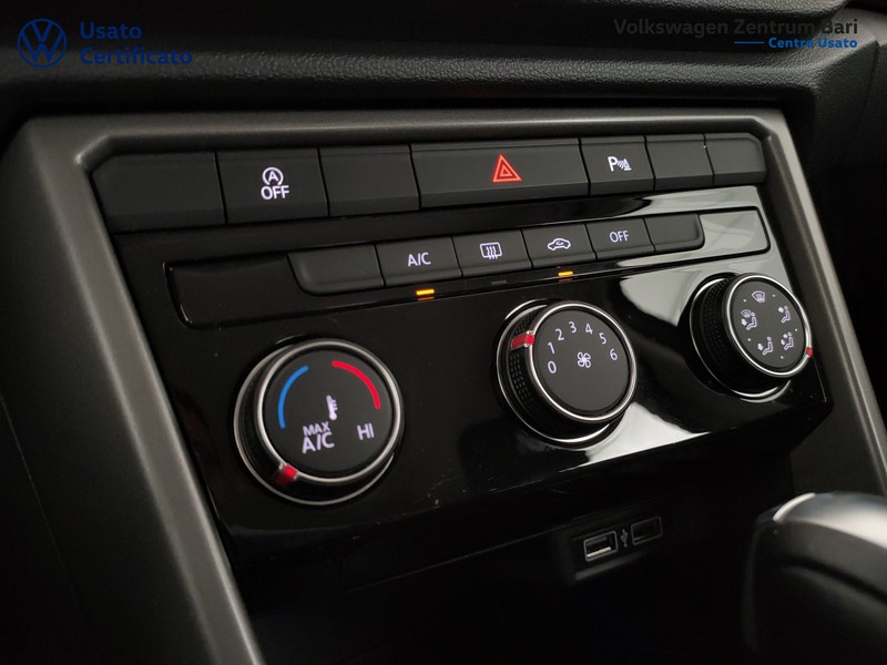 Volkswagen T-Roc 1.5 tsi style dsg - 12