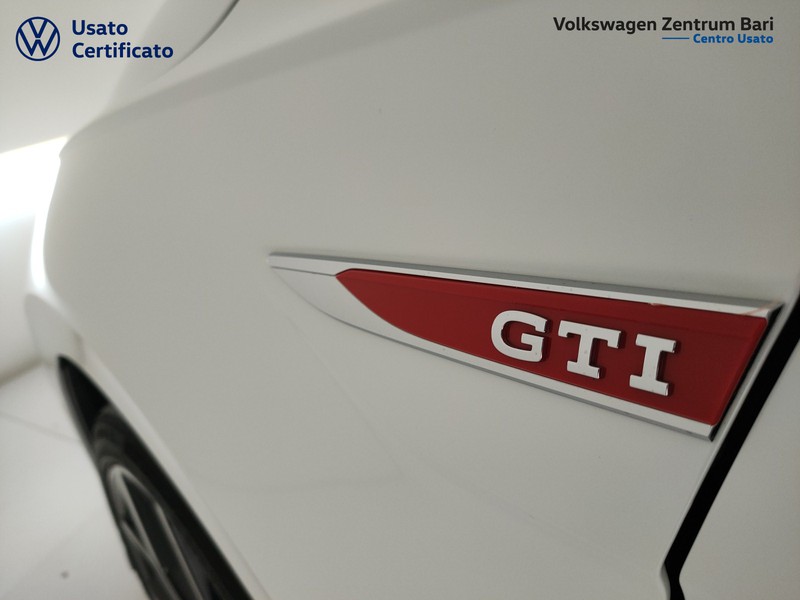 Volkswagen Polo 2.0 tsi gti dsg - 23