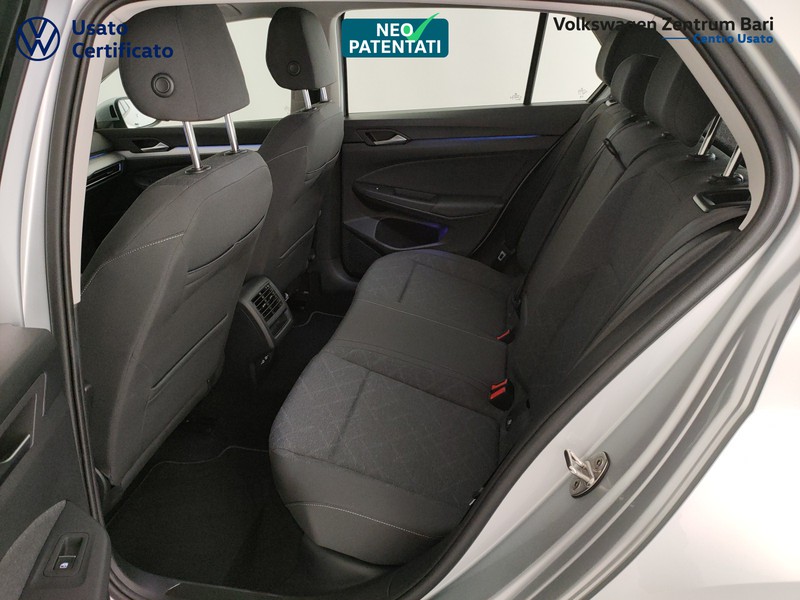 Volkswagen Golf 1.0 etsi evo life 110cv dsg - 17