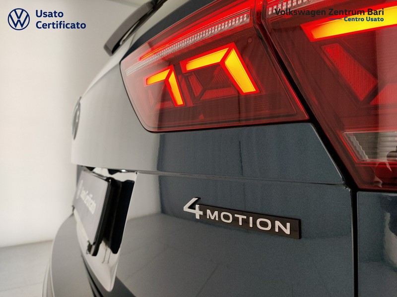 Volkswagen Tiguan 2.0 tdi r-line 4motion 150cv dsg - 23