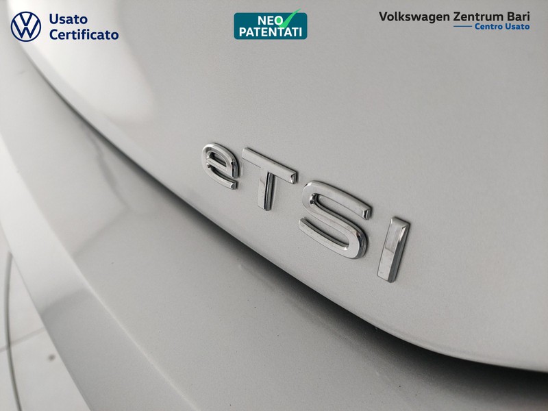 Volkswagen Golf 1.0 etsi evo life 110cv dsg - 23