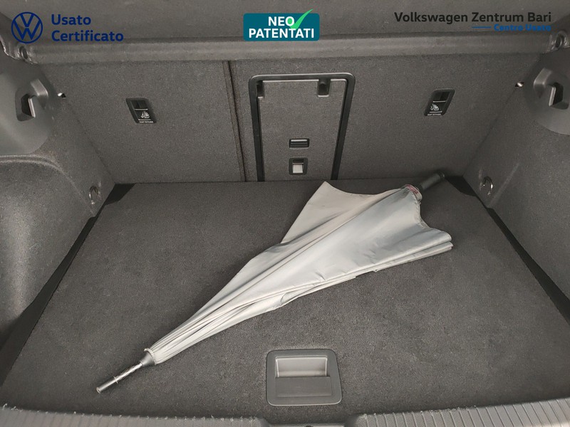 Volkswagen Golf 1.0 etsi evo life 110cv dsg - 24