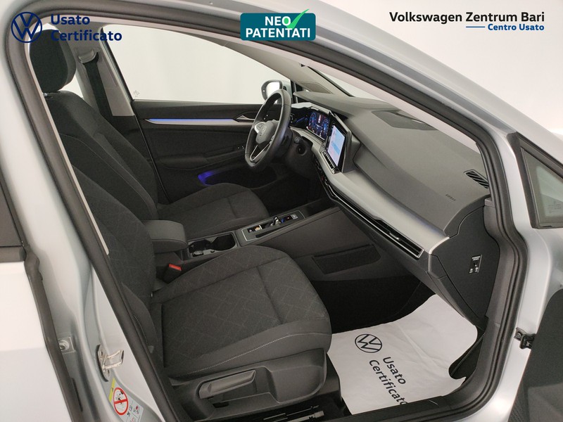 Volkswagen Golf 1.0 etsi evo life 110cv dsg - 26