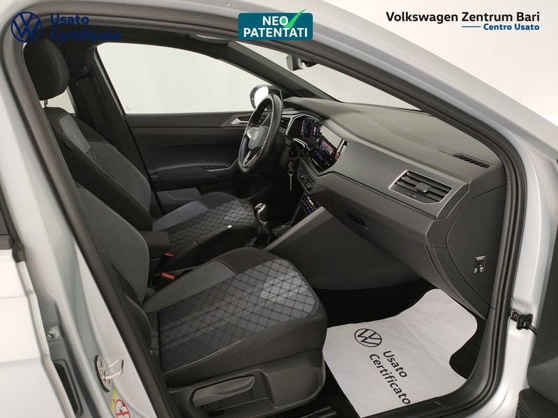 Volkswagen Taigo 1.0 tsi r-line 110cv - 22