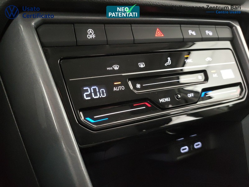 Volkswagen T-Roc 1.0 tsi style 110cv - 12