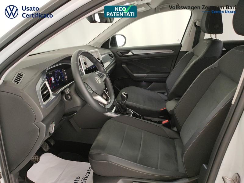 Volkswagen T-Roc 1.0 tsi style 110cv - 16