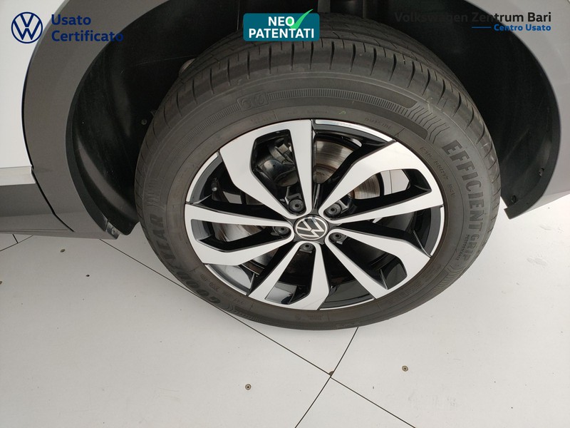 Volkswagen T-Roc 1.0 tsi style 110cv - 18