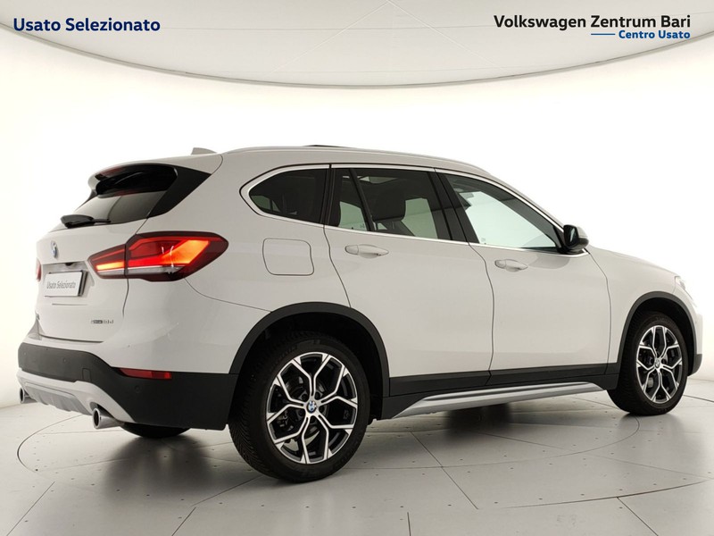 BMW X1 sdrive18d xline plus auto - 6