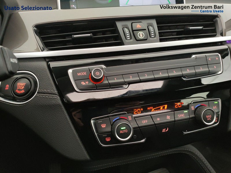 BMW X1 sdrive18d xline plus auto - 11