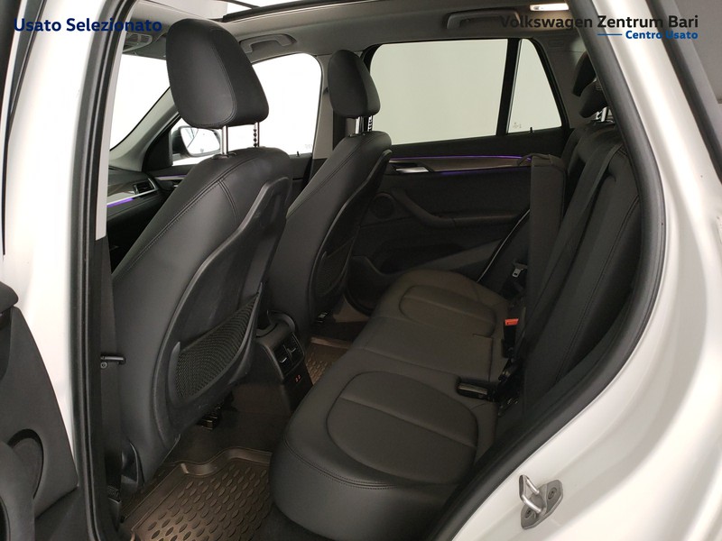 BMW X1 sdrive18d xline plus auto - 17