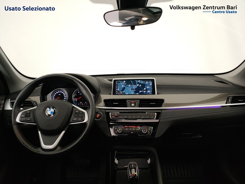 BMW X1 sdrive18d xline plus auto - 18