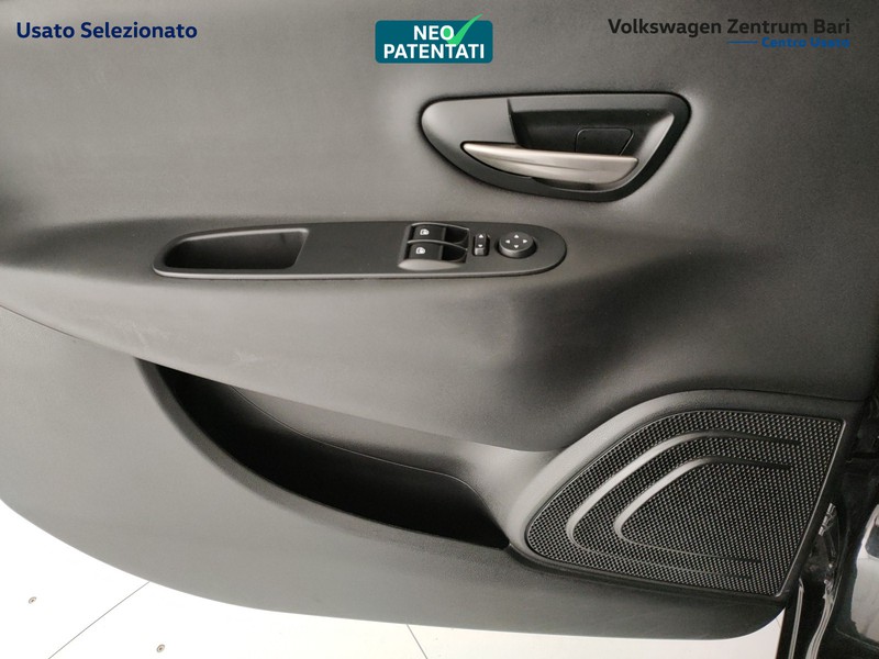 Lancia Ypsilon 1.0 firefly hybrid gold s&s 70cv - 10