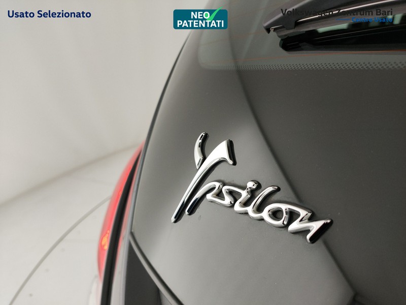 Lancia Ypsilon 1.0 firefly hybrid gold s&s 70cv - 20