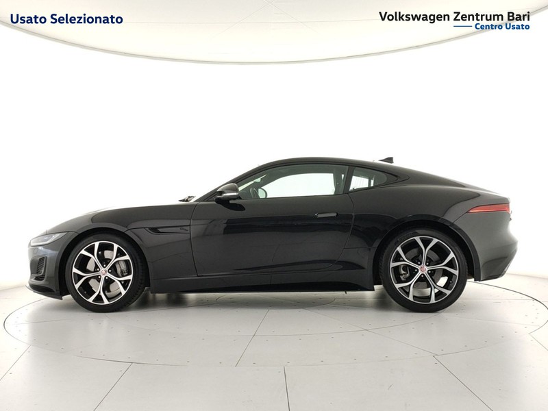 Jaguar F-Type coupe 2.0 i4 r-dynamic rwd 300cv auto - 8