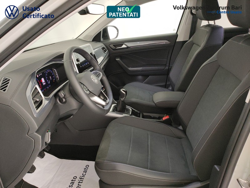 Volkswagen T-Roc 1.0 tsi style 110cv - 16
