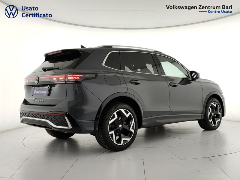 Volkswagen Tiguan 2.0 tdi r-line 150cv dsg - 6