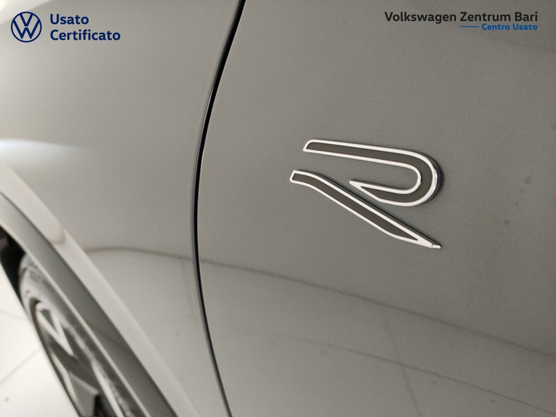 Volkswagen Tiguan 2.0 tdi r-line 150cv dsg - 19