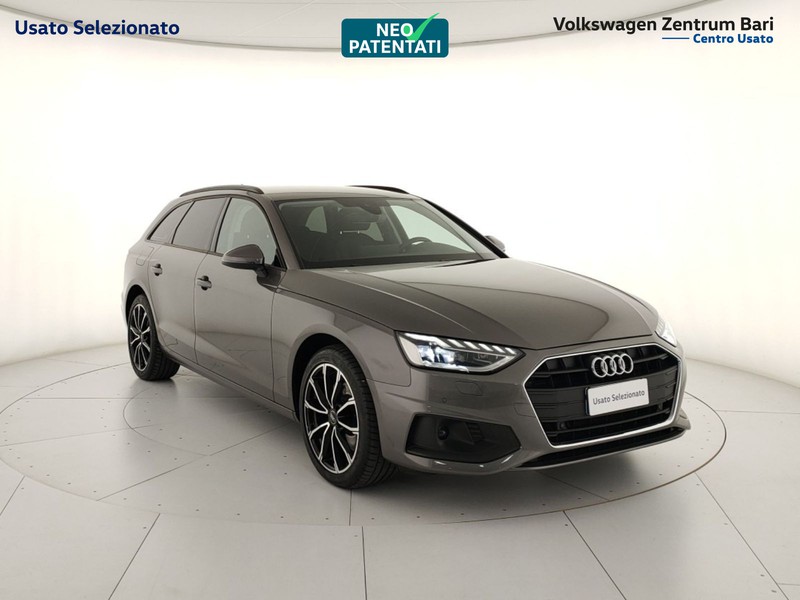 Audi A4 avant 30 2.0 tdi mhev business 136cv s-tronic - 4