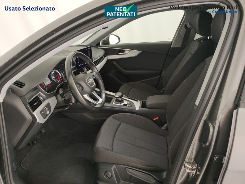 Audi A4 avant 30 2.0 tdi mhev business 136cv s-tronic - 15
