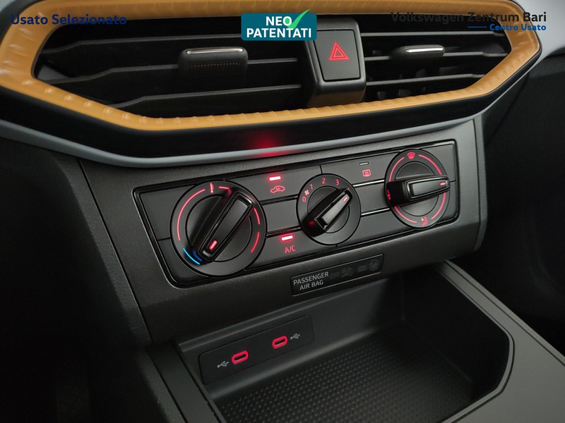 Seat Arona 1.0 ecotsi reference 95cv - 12