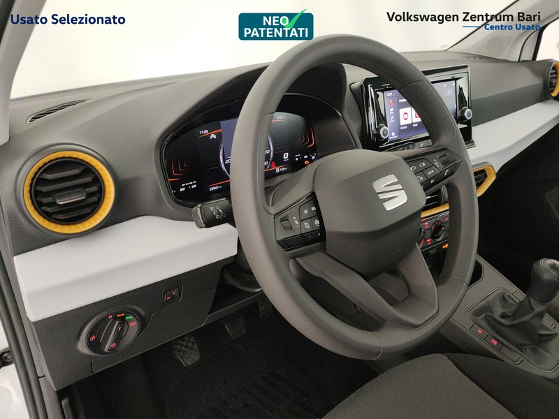 Seat Arona 1.0 ecotsi reference 95cv - 16