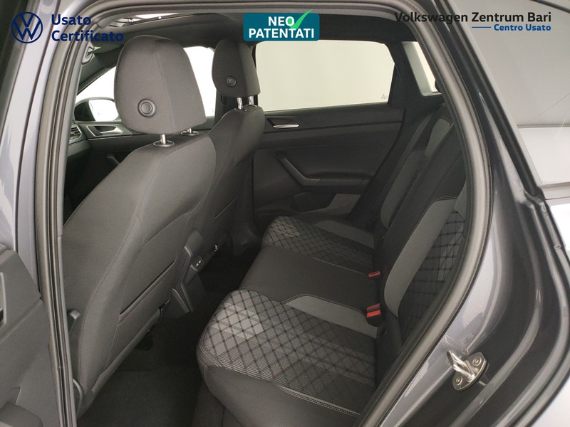 Volkswagen Taigo 1.0 tsi r-line 110cv dsg - 22