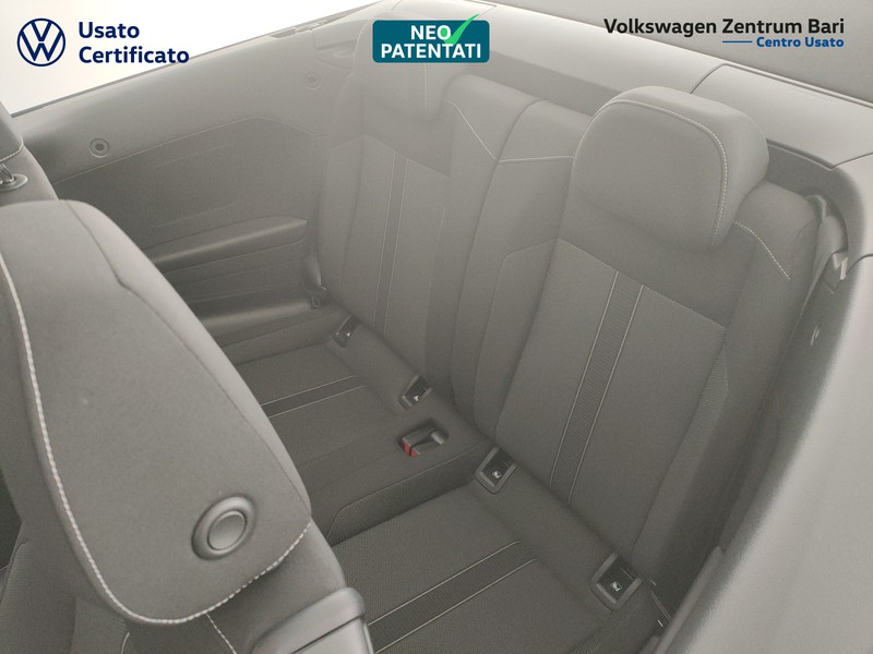Volkswagen T-Roc cabriolet 1.0 tsi style 110cv - 17