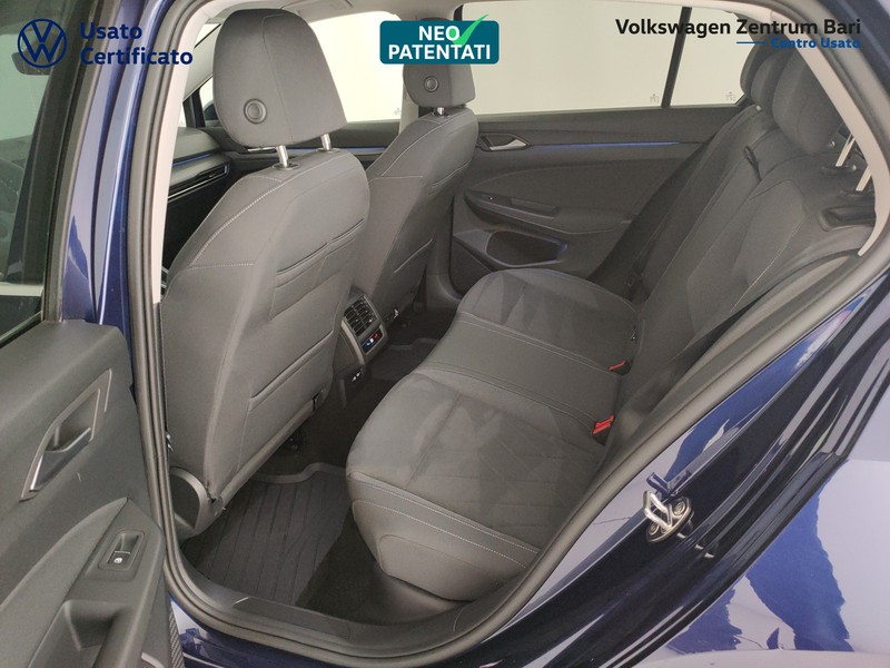 Volkswagen Golf 1.5 tgi style 130cv dsg - 17