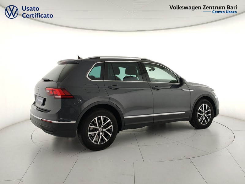 Volkswagen Tiguan 2.0 tdi life 150cv dsg - 5