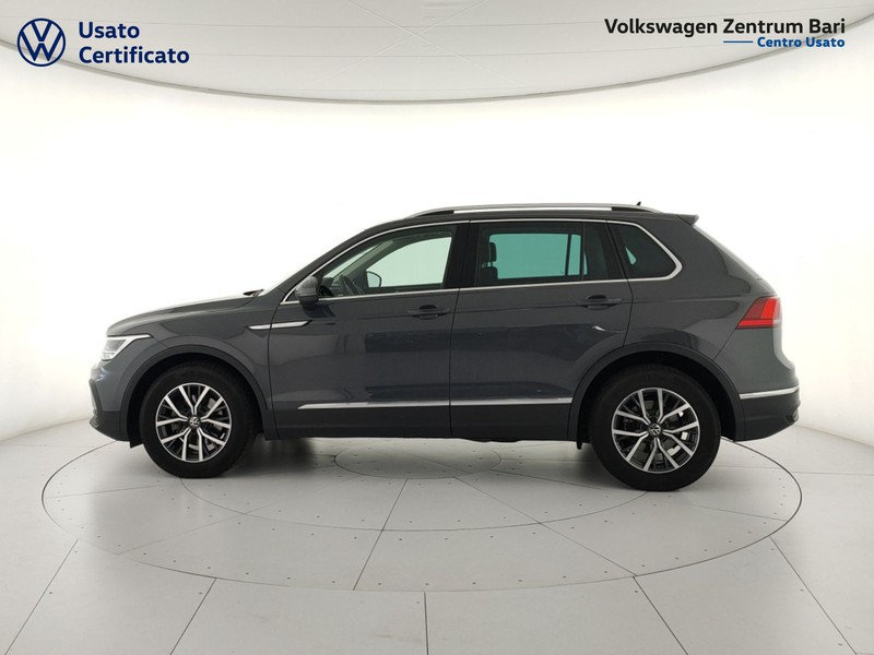 Volkswagen Tiguan 2.0 tdi life 150cv dsg - 9
